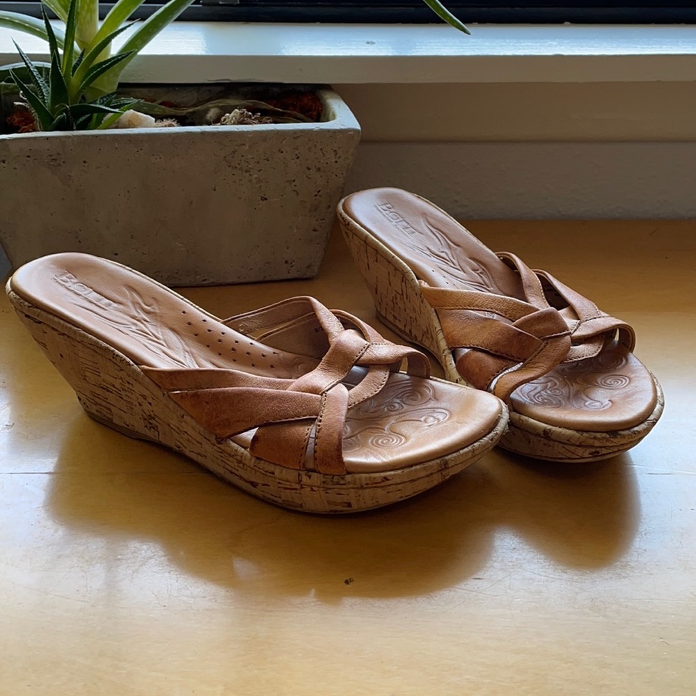 Born sandal
